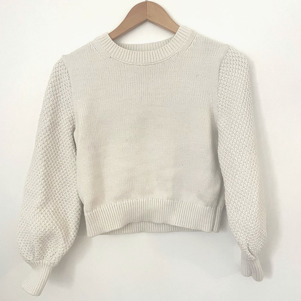 Banana Republic Women’s Cream Sweater Chucky Knit Balloon Sleeve Size XS petite